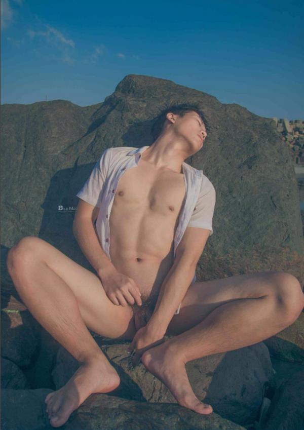 PHOTO-SET-Whoseman-1-吳敵警長來囉~~~我的靴子裡有蛇